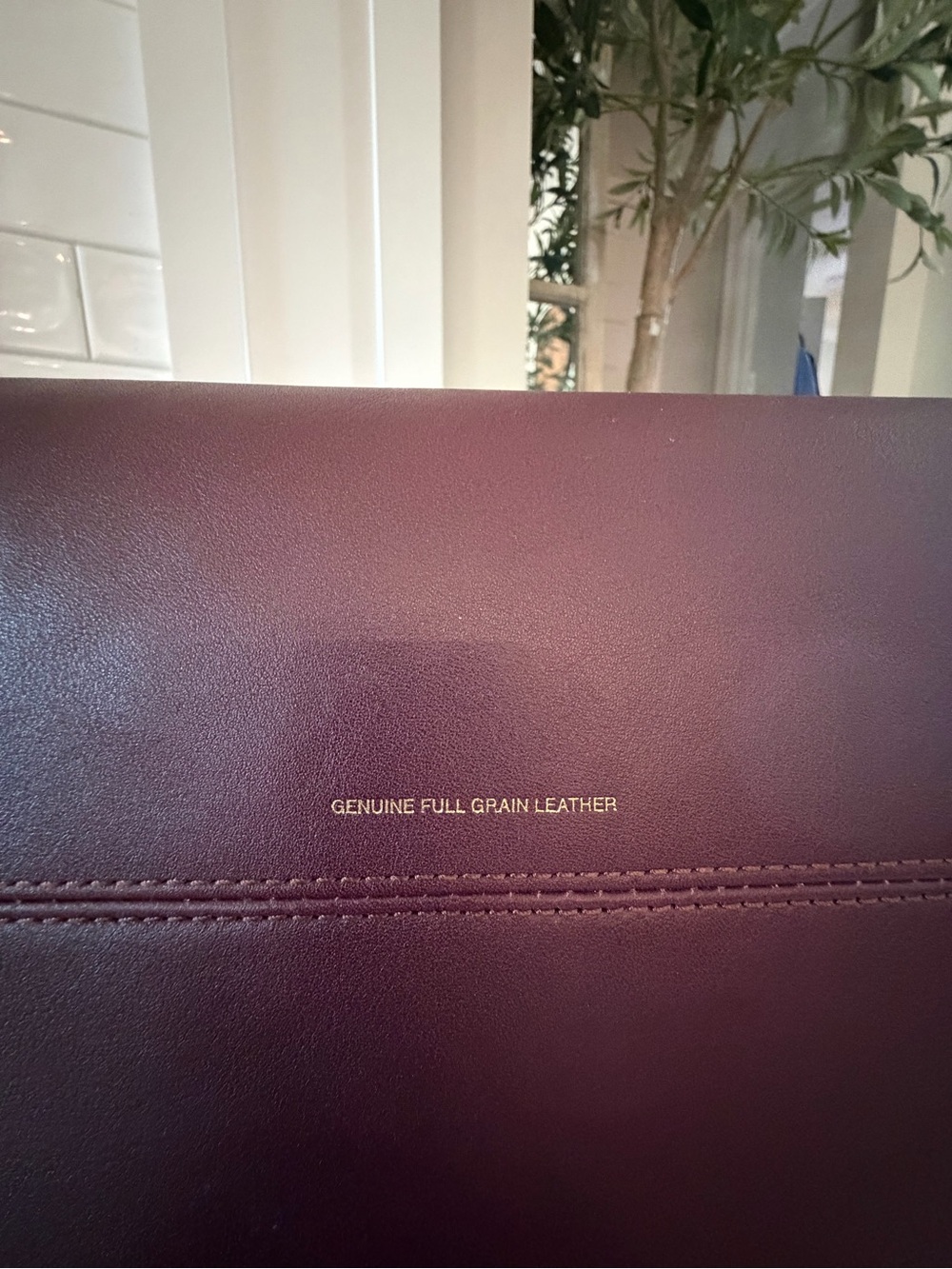 NEW COACH “Soft Empire Carryall Bag 40” MERLOT - Picture 9 of 16
